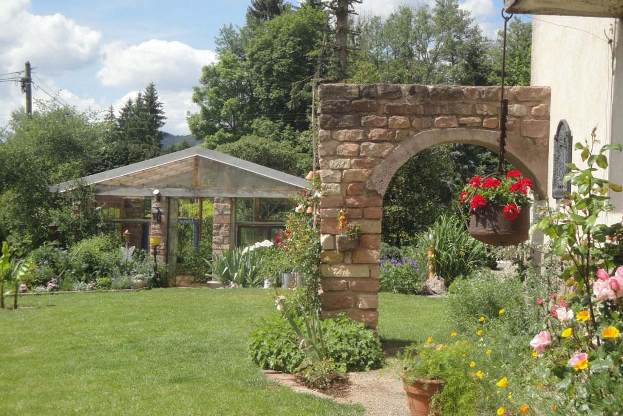 Le Jardin Des Secrets La Voivre (Vosges) Exterior foto